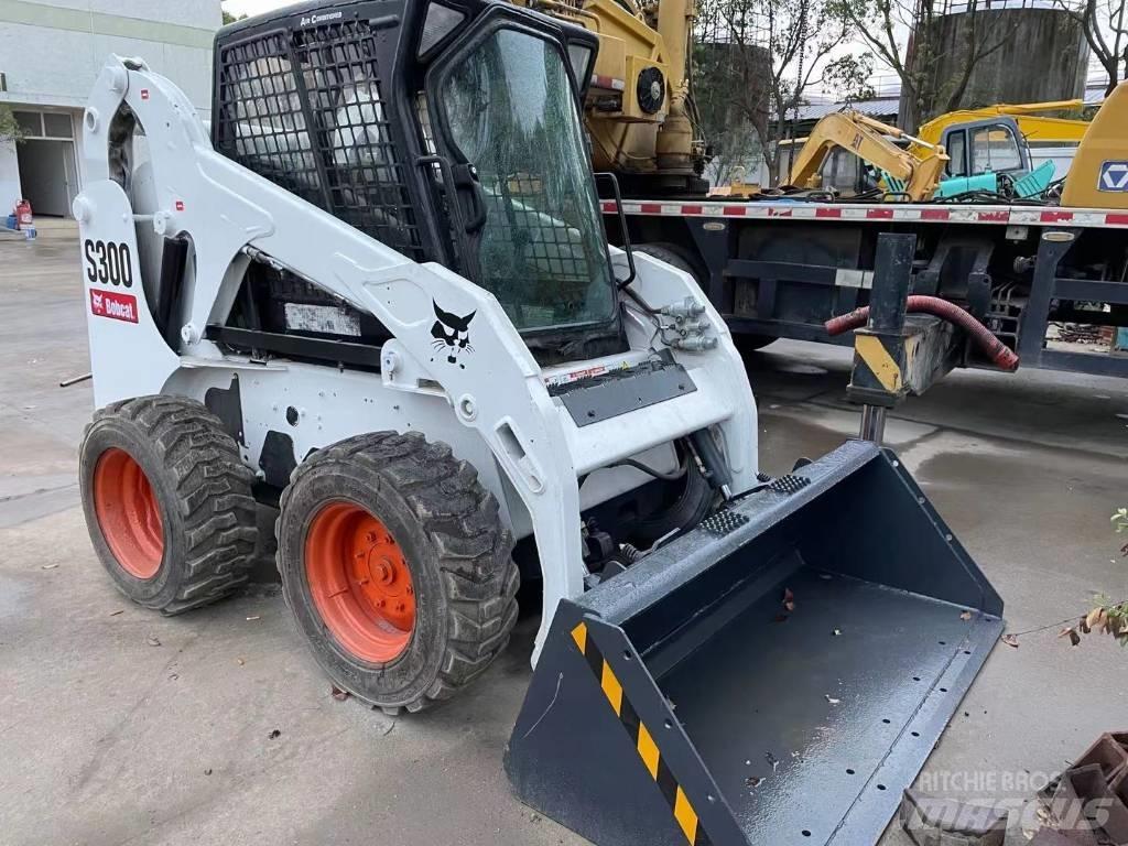 Bobcat S300 Liukuohjatut kuormaajat