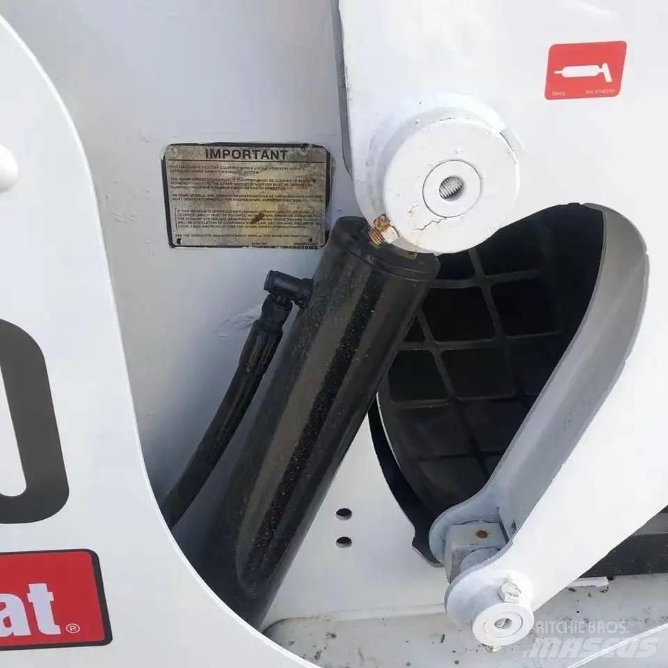 Bobcat S300 Liukuohjatut kuormaajat