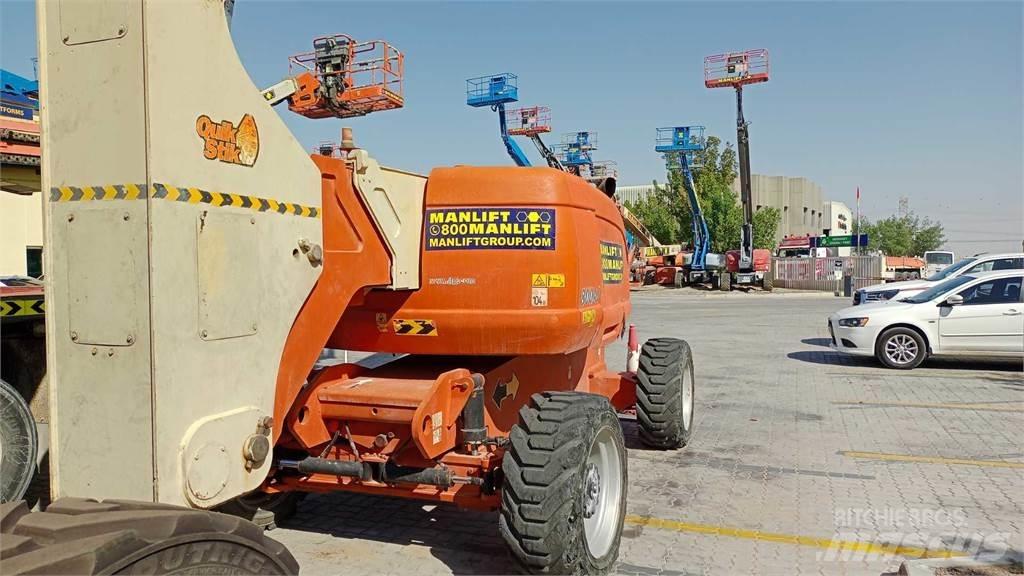JLG 800AJ Kuukulkijat