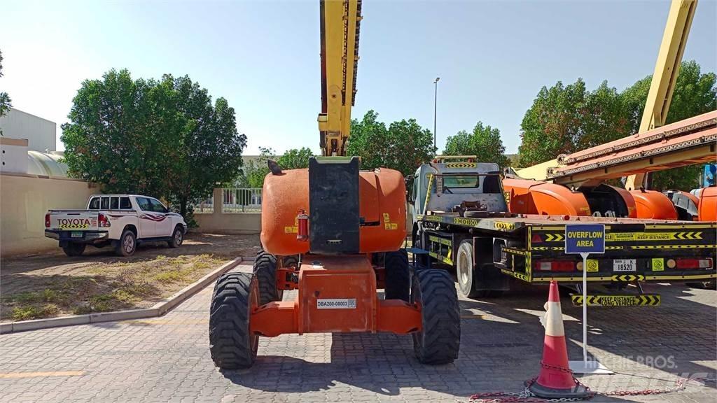 JLG 800AJ Kuukulkijat