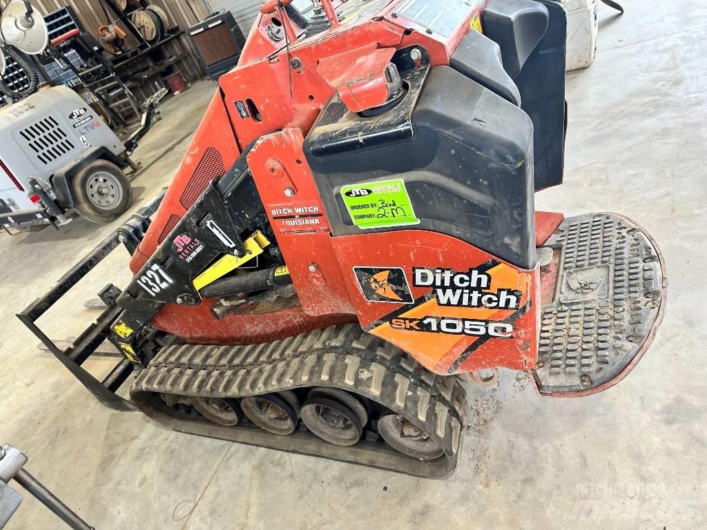 Ditch Witch SK 1050 Liukuohjatut kuormaajat