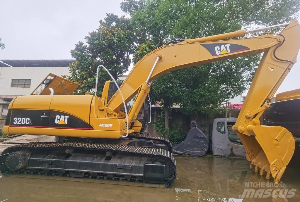CAT 320 C Telakaivukoneet