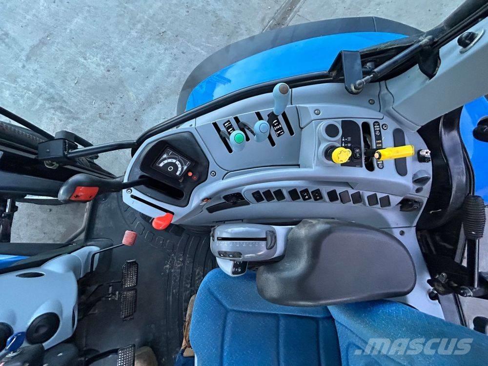 New Holland T 6030 Traktorit