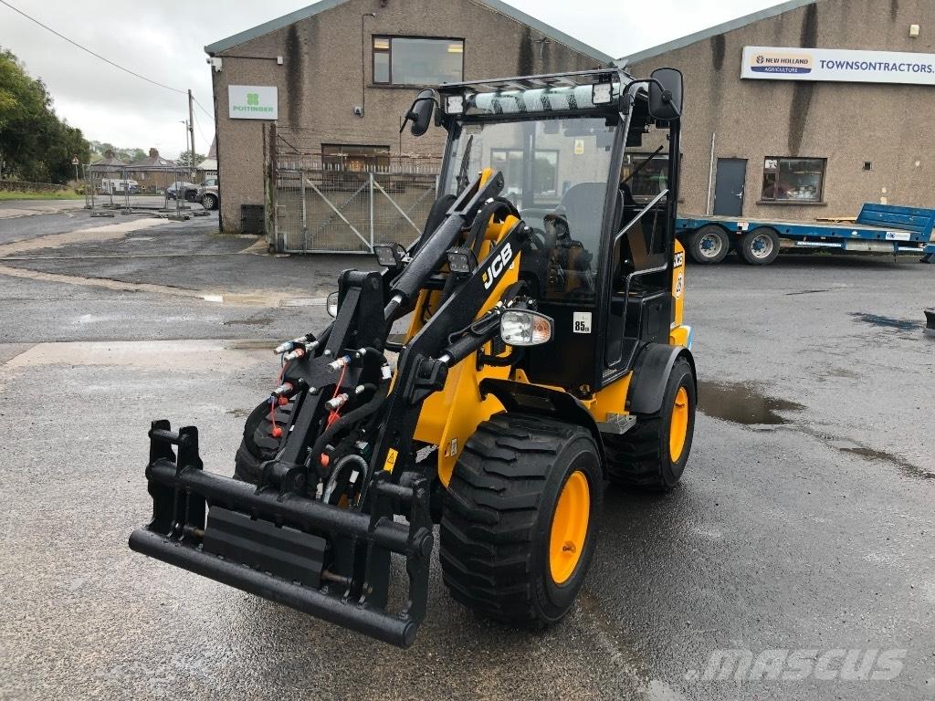 JCB 403 E Maatalouskurottajat