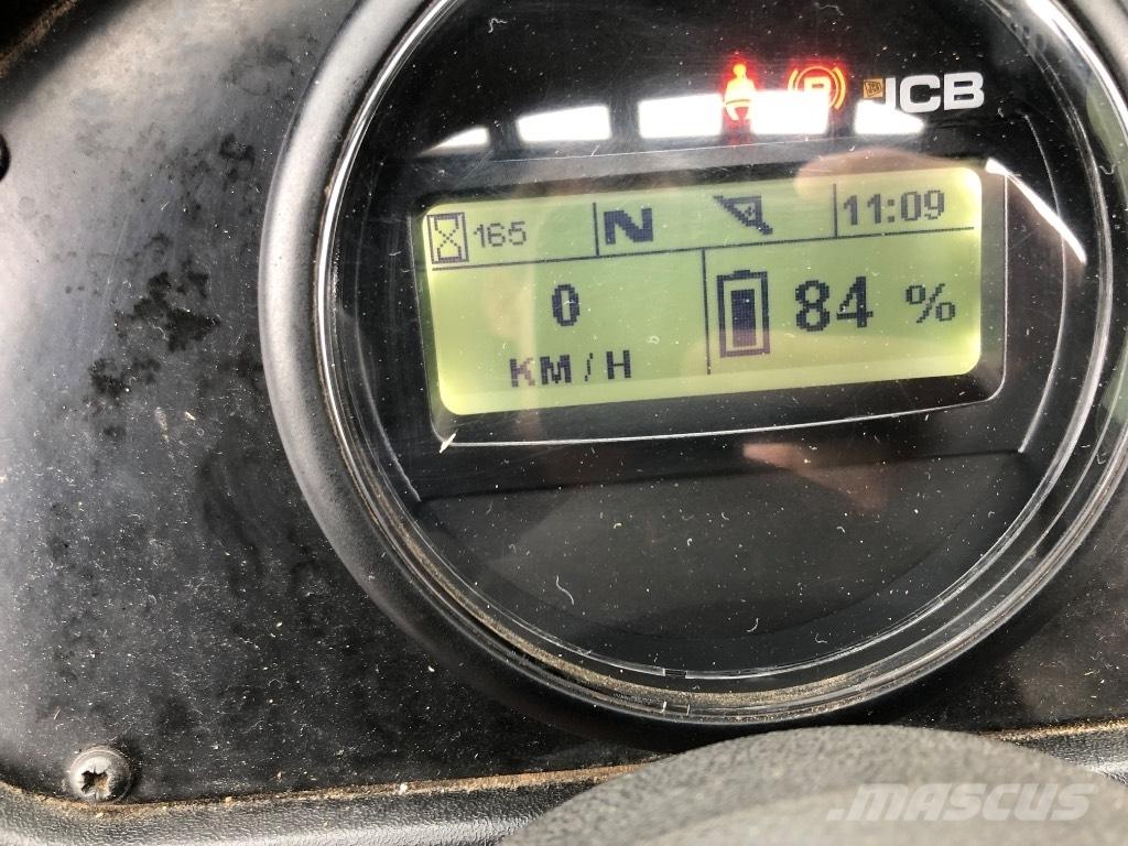 JCB 403 E Maatalouskurottajat