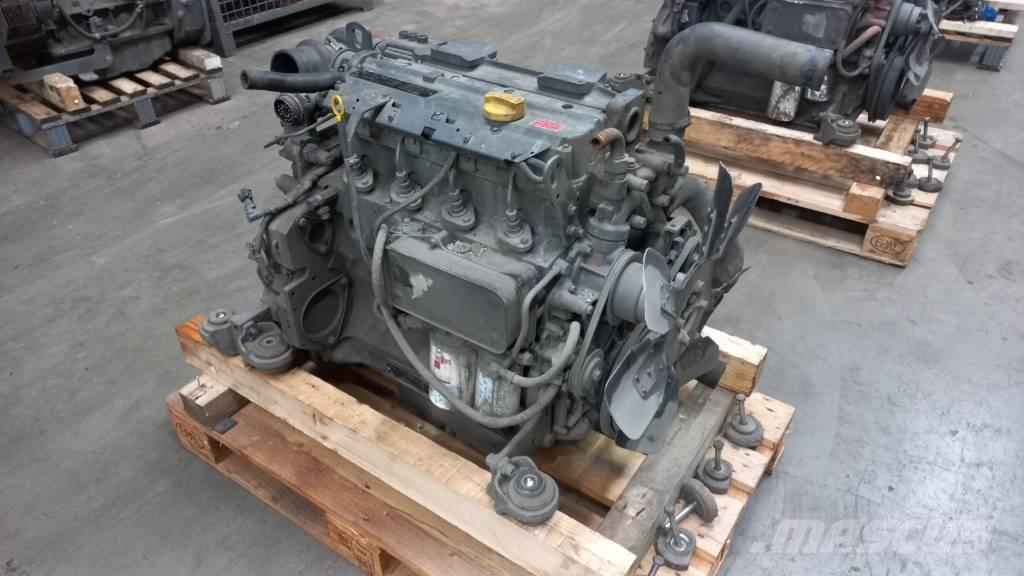 Deutz BF4M2012 Moottorit