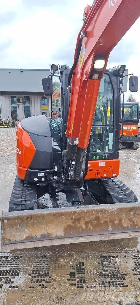 Kubota U 50-5 Minikaivukoneet < 7t