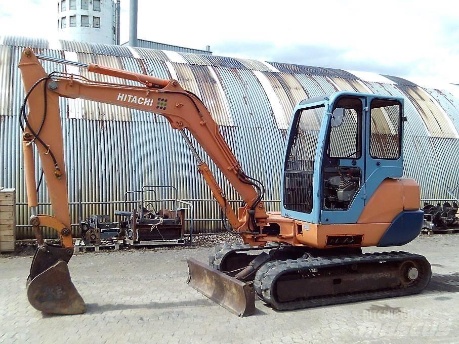 Hitachi EX 40 Minikaivukoneet < 7t
