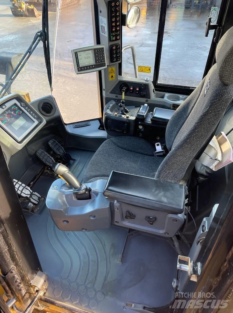 CAT 972K Pyöräkuormaajat