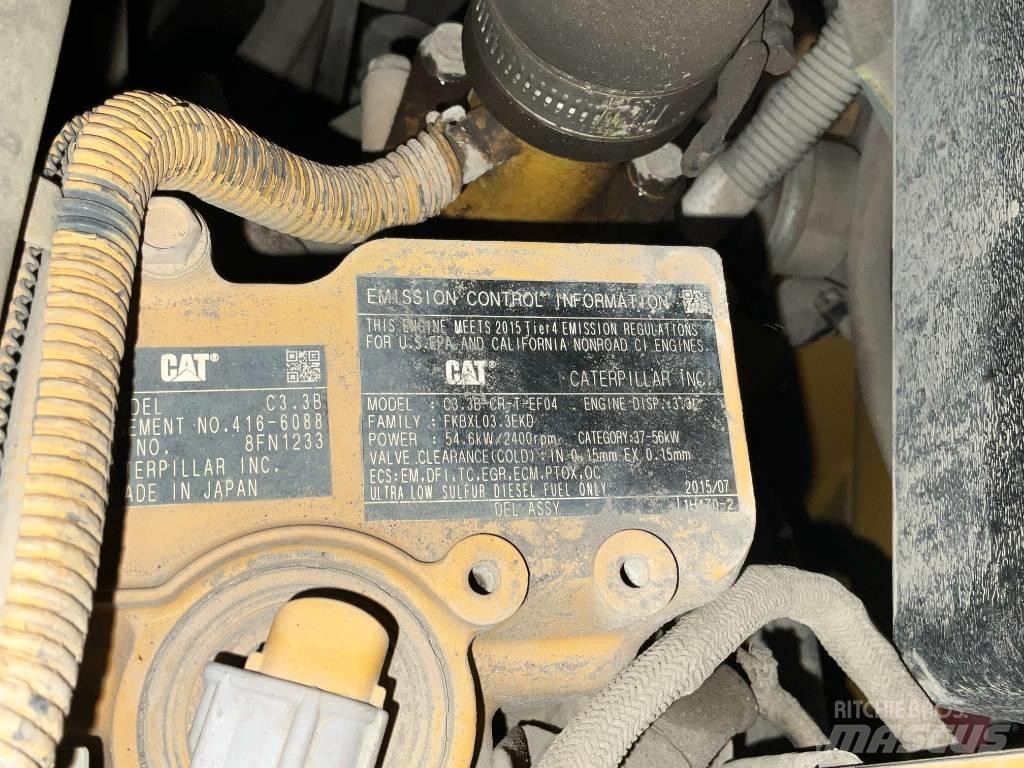 CAT 906 M Pyöräkuormaajat