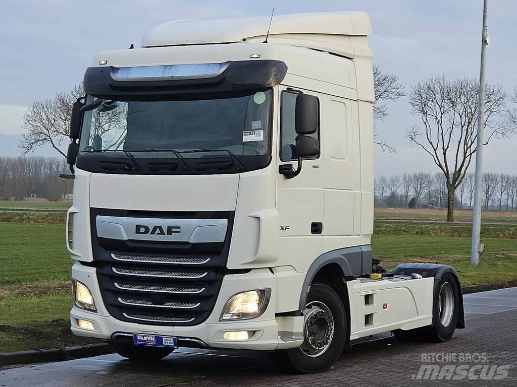 DAF XF 450 Vetopöytäautot