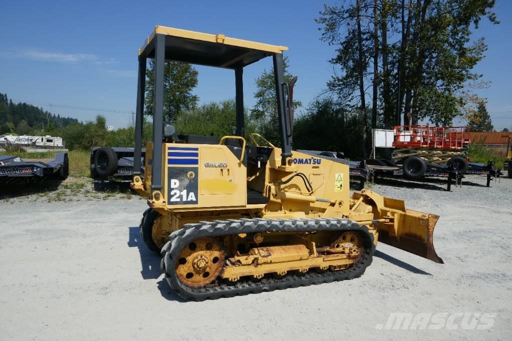 Komatsu D 21 A-8 Telaketjupuskutraktorit