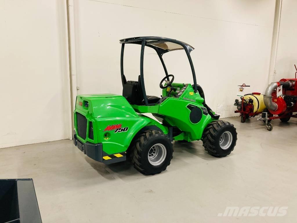 Avant 750 Pienkuormaajat