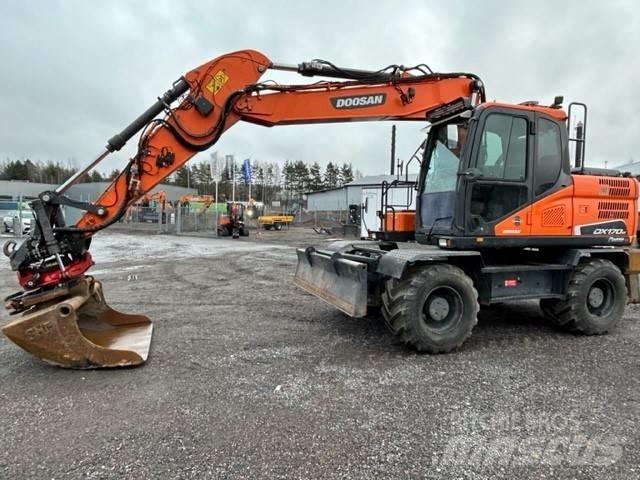 Doosan DX 170 W-5 Pyöräkaivukoneet
