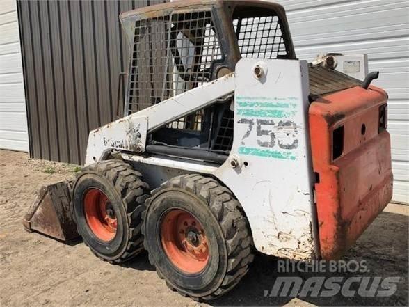 Bobcat 753 Liukuohjatut kuormaajat