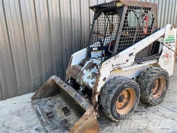 Bobcat 753 Liukuohjatut kuormaajat