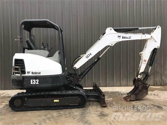 Bobcat E32M Minikaivukoneet < 7t
