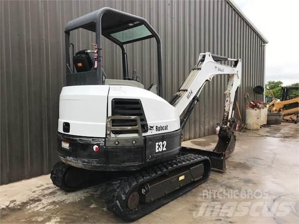 Bobcat E32M Minikaivukoneet < 7t