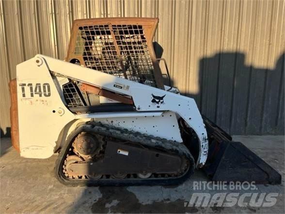 Bobcat T140 Liukuohjatut kuormaajat