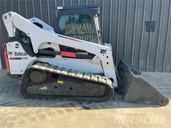 Bobcat T870 Liukuohjatut kuormaajat