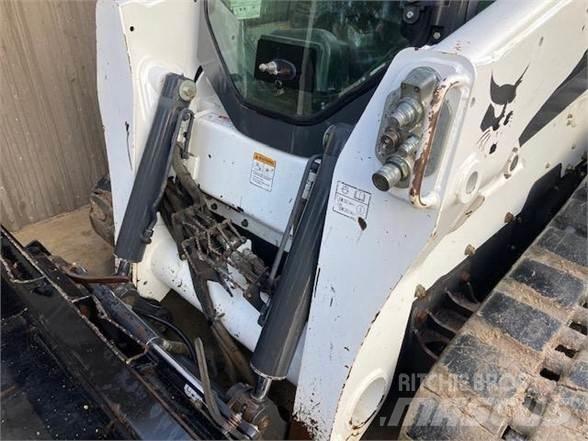 Bobcat T870 Liukuohjatut kuormaajat