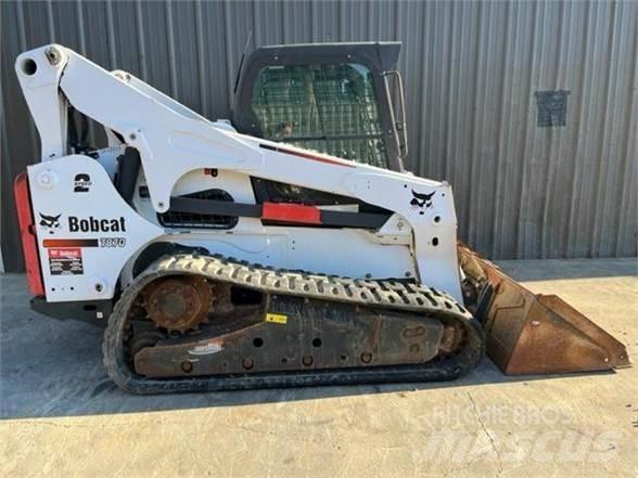 Bobcat T870 Liukuohjatut kuormaajat