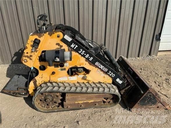 Boxer 320 Liukuohjatut kuormaajat