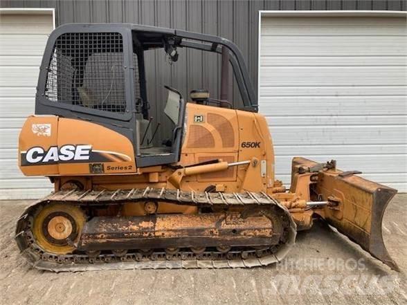 CASE 650K 2 Telaketjupuskutraktorit