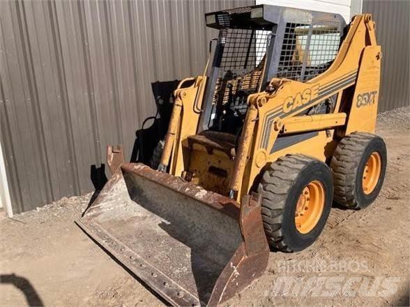 CASE 85XT Liukuohjatut kuormaajat