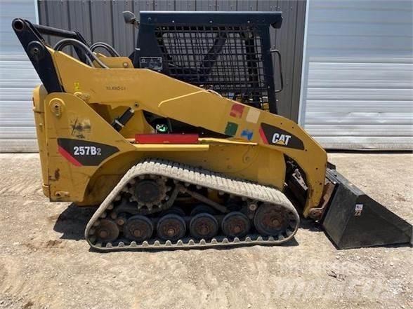 CAT 257B2 Liukuohjatut kuormaajat