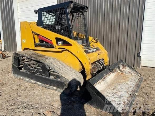 CAT 267 Liukuohjatut kuormaajat