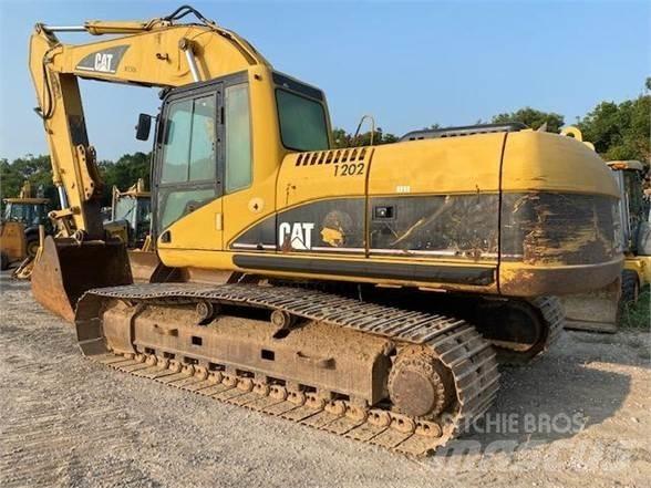 CAT 325C Telakaivukoneet