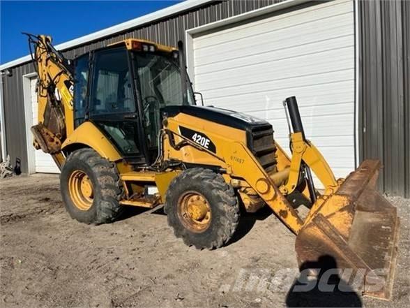 CAT 420E Kaivurikuormaajat