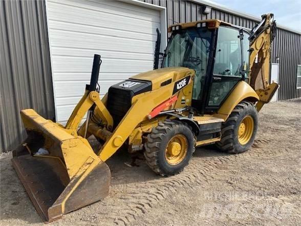 CAT 420F Kaivurikuormaajat