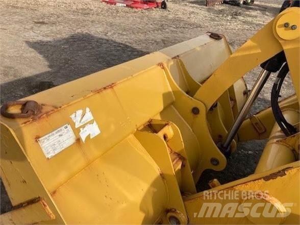 CAT 420F2 Kaivurikuormaajat