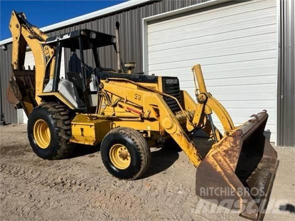 CAT 446B Kaivurikuormaajat