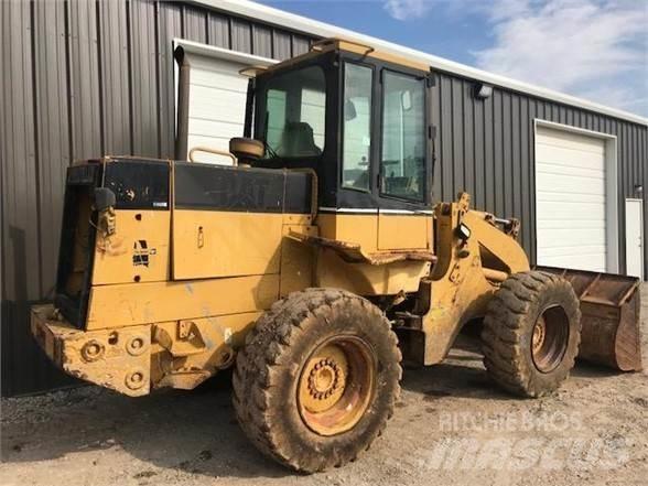 CAT 918F Pyöräkuormaajat