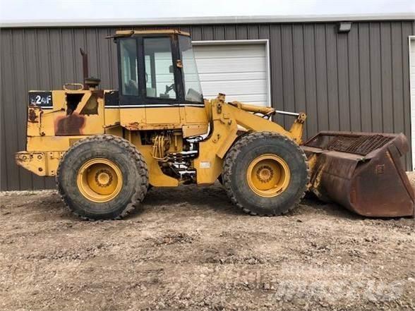 CAT 924F Pyöräkuormaajat