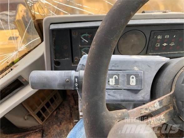 CAT 924F Pyöräkuormaajat