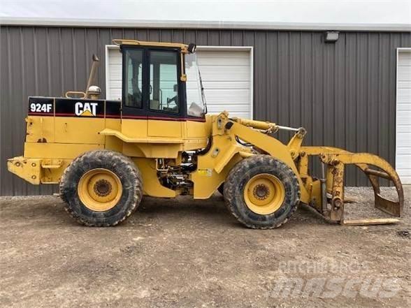 CAT 924F Pyöräkuormaajat