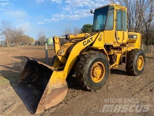 CAT 926 Pyöräkuormaajat