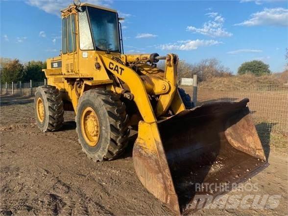 CAT 926 Pyöräkuormaajat
