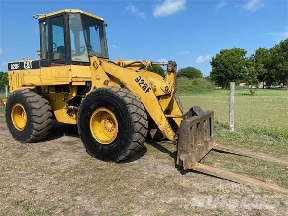 CAT 928F Pyöräkuormaajat