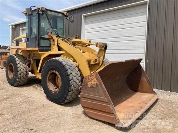 CAT 938G Pyöräkuormaajat