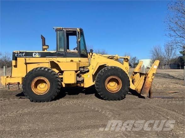 CAT 950F Pyöräkuormaajat