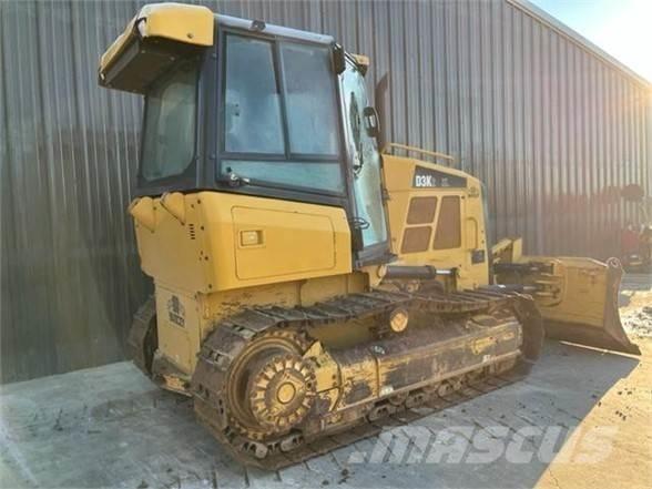 CAT D3K2 Telaketjupuskutraktorit