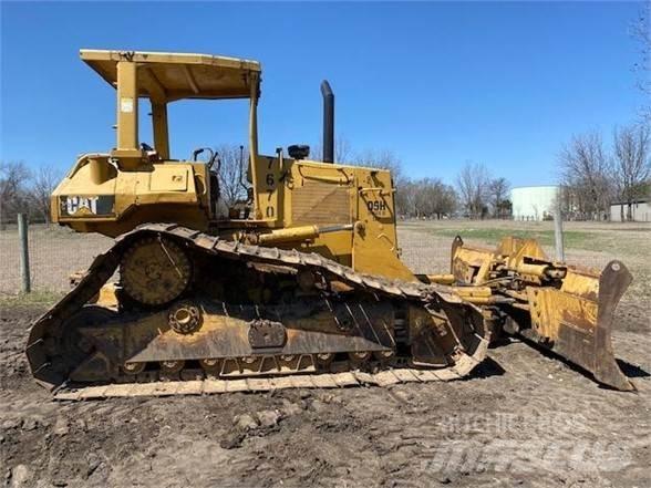 CAT D5H LGP II Telaketjupuskutraktorit