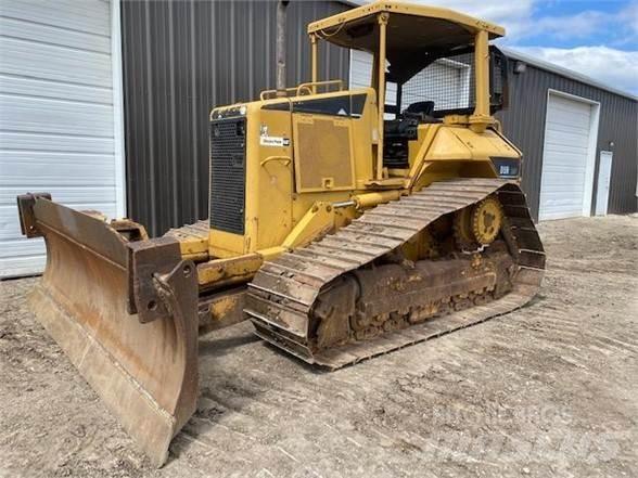 CAT D5N LGP Telaketjupuskutraktorit