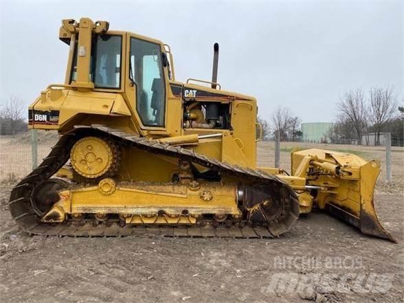 CAT D6N LGP Telaketjupuskutraktorit