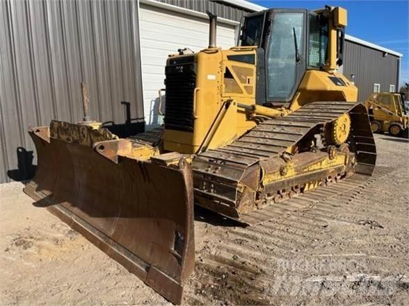 CAT D6N LGP Telaketjupuskutraktorit